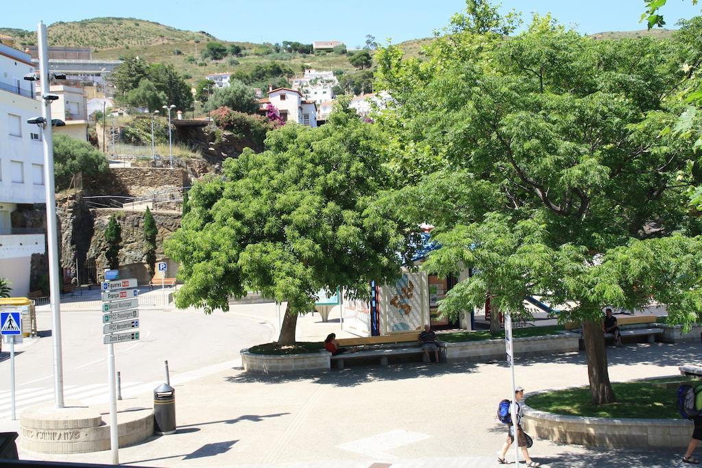 Hotel La Masia Portbou Exterior foto